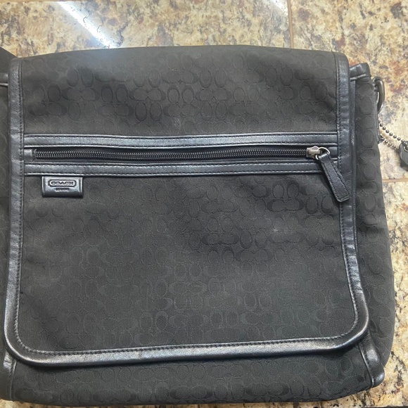 Coach Signature messenger bag - Picture 1 of 3